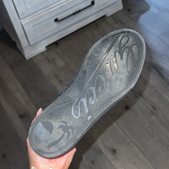 Gucci sneakers - Picture 3 of 4